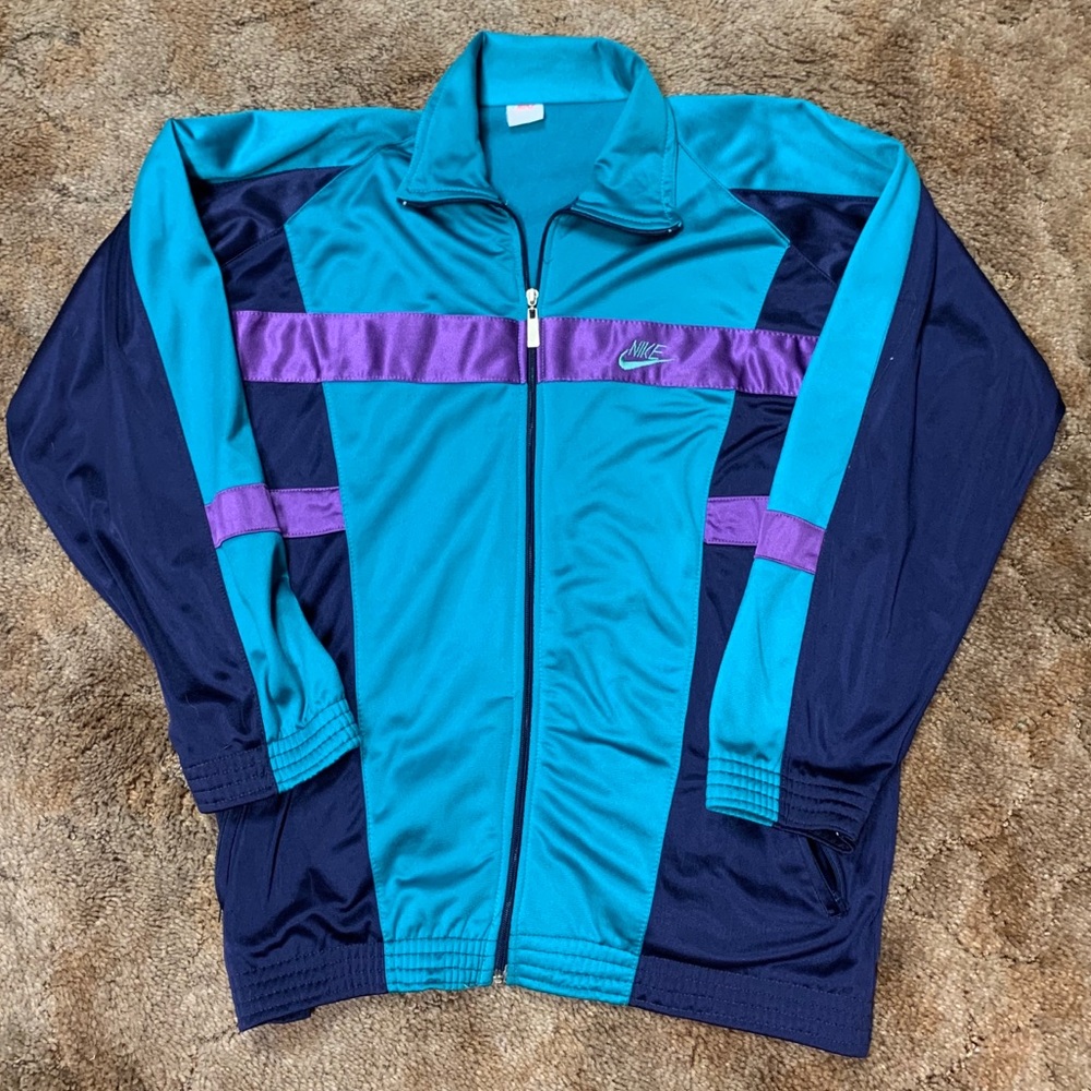 Nike vintage jacket